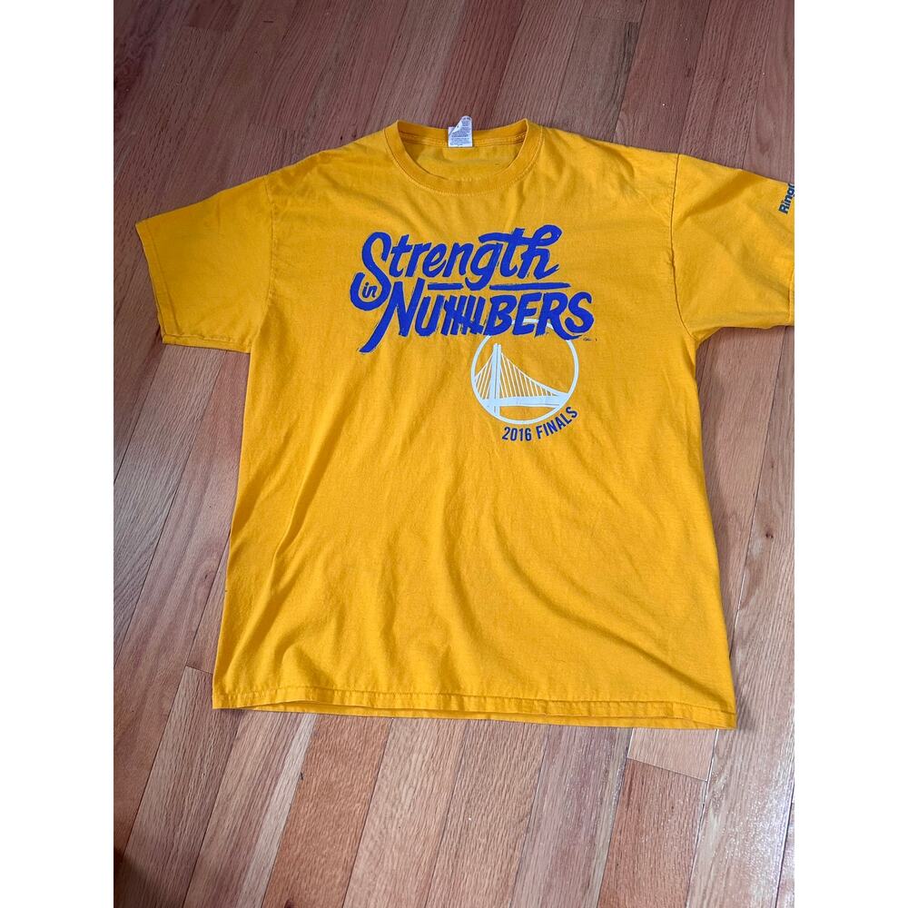 2015-16 Golden State Warriors Official NBA Team Signature T-shirt XL